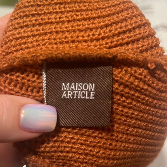 MAISON ARTICLE M.A. MERLOT HAT MENS LIFESTYLE BEANIE - Picture 6 of 6